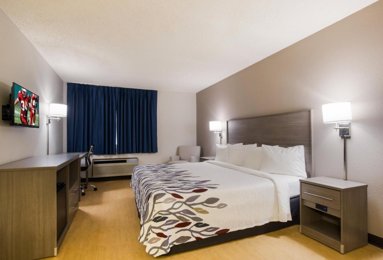 Red Roof Inn לורנסבורג מראה חיצוני תמונה