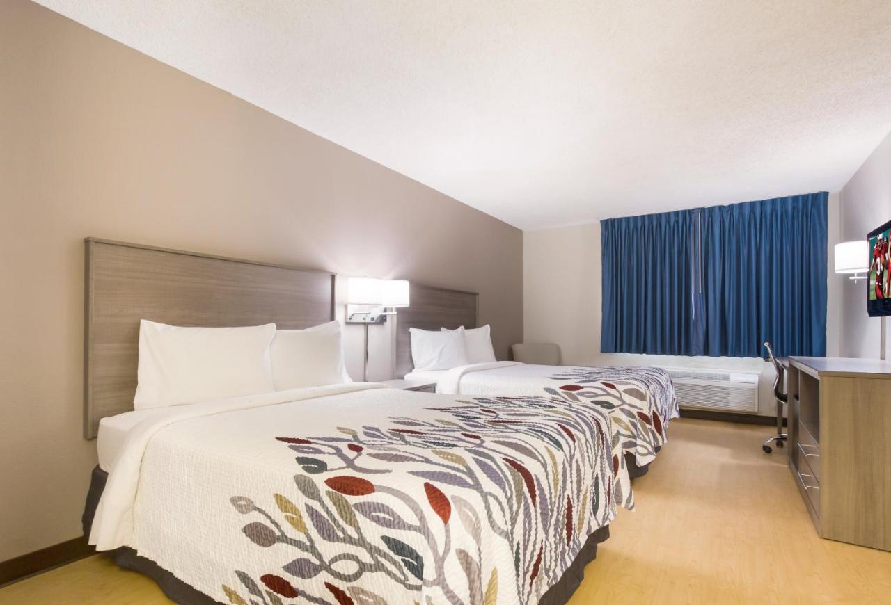 Red Roof Inn לורנסבורג מראה חיצוני תמונה
